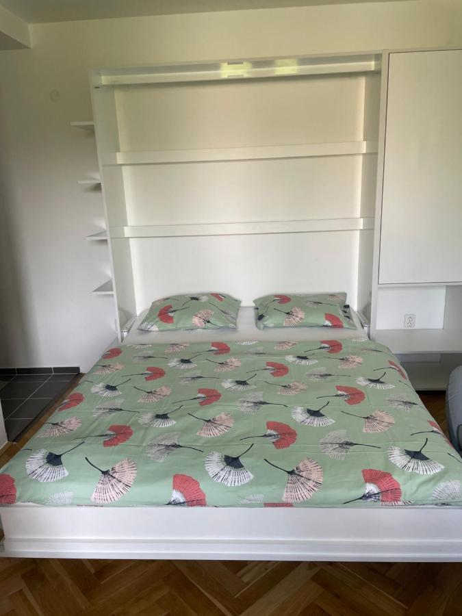 Apartman V Kratke Kamenicky Senov Exterior photo