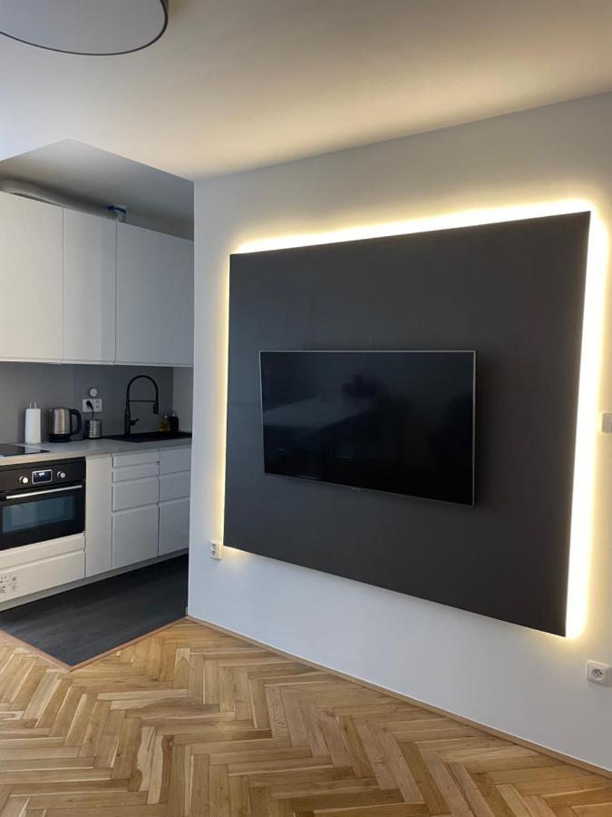 Apartman V Kratke Kamenicky Senov Exterior photo