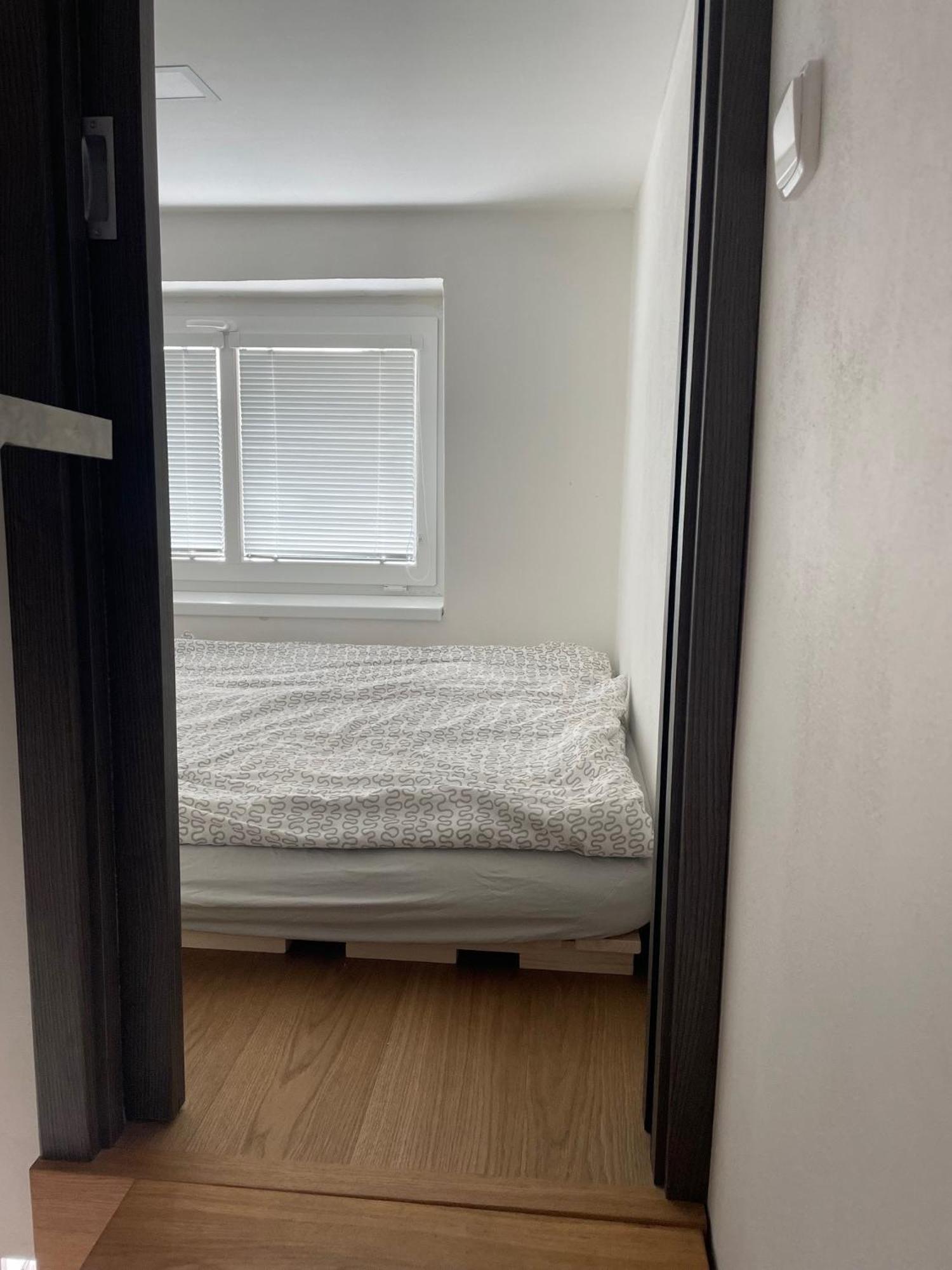 Apartman V Kratke Kamenicky Senov Exterior photo
